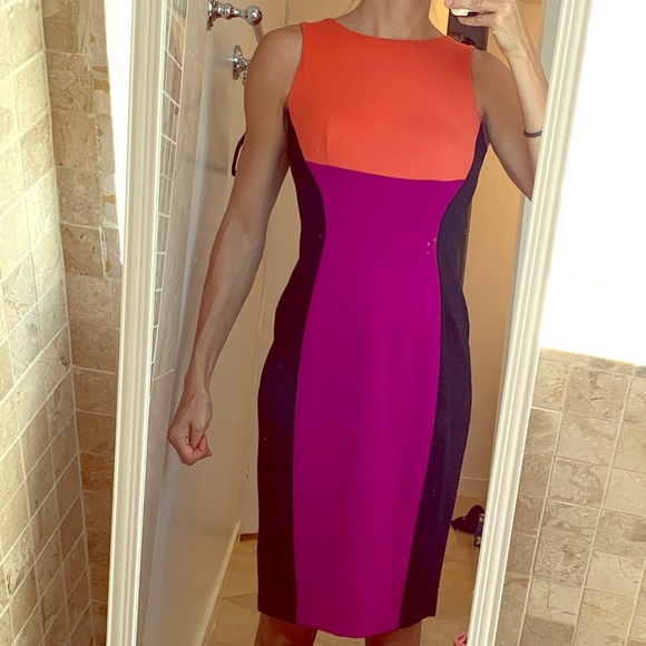 Gabby Skye Dresses & Skirts - Gabby Skye knee length dress